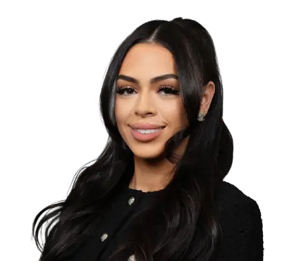 Zoie Thistle, impaired driving defence lawyer legal assistant in Edmonton